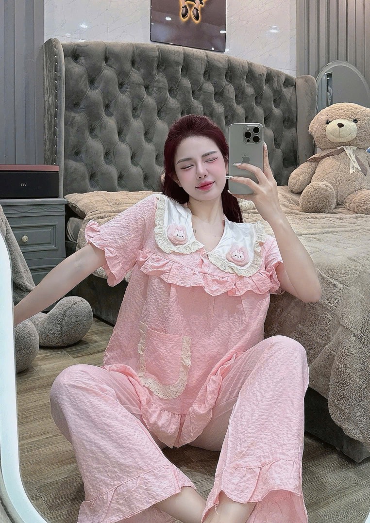 Đồ bộ tay ngắn thiết kế gắn hình thỏ lụa đũi mềm