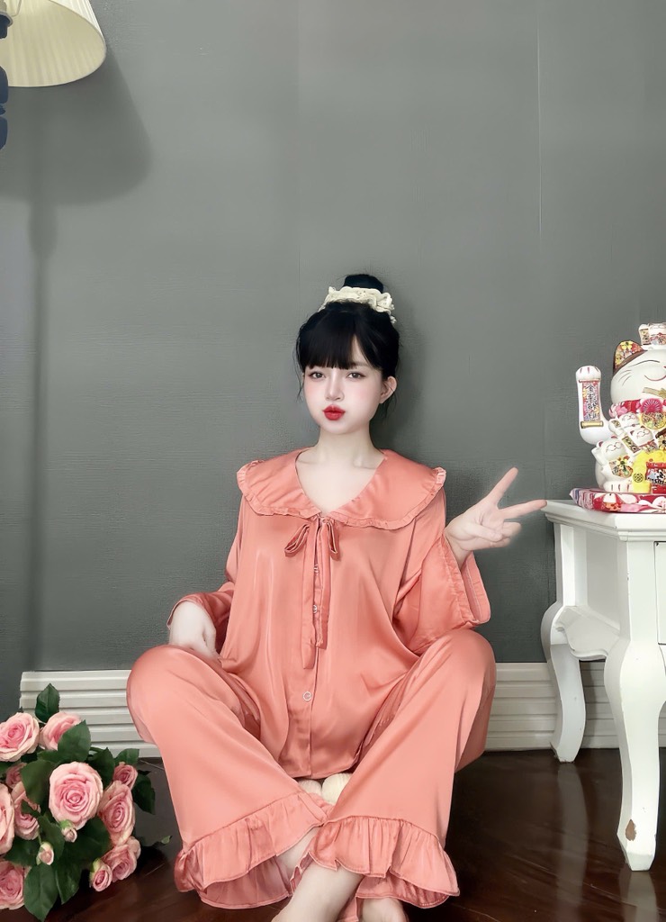 Đồ bộ tay lững lụa latin