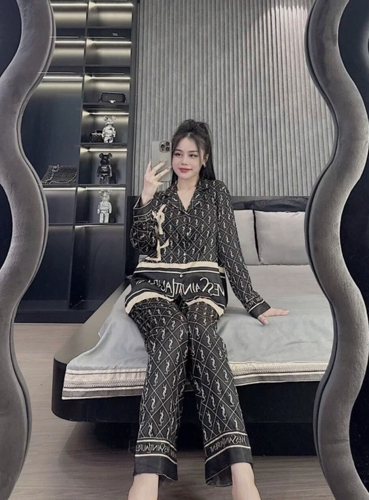Đồ bộ tay dài lụa xước mềm mịn