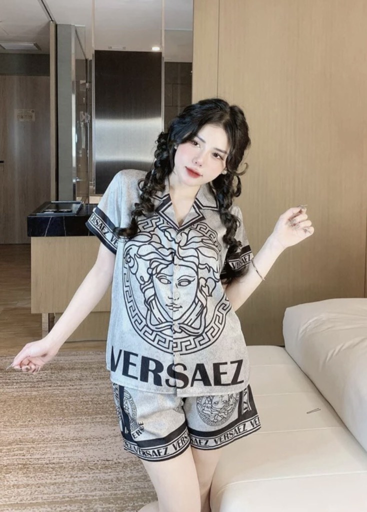 Đồ bộ đùi lụa xước