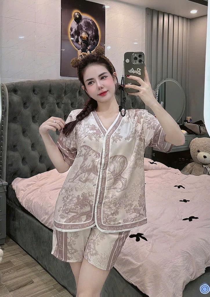 Đồ bộ đùi cổ v lụa latin cao cấp