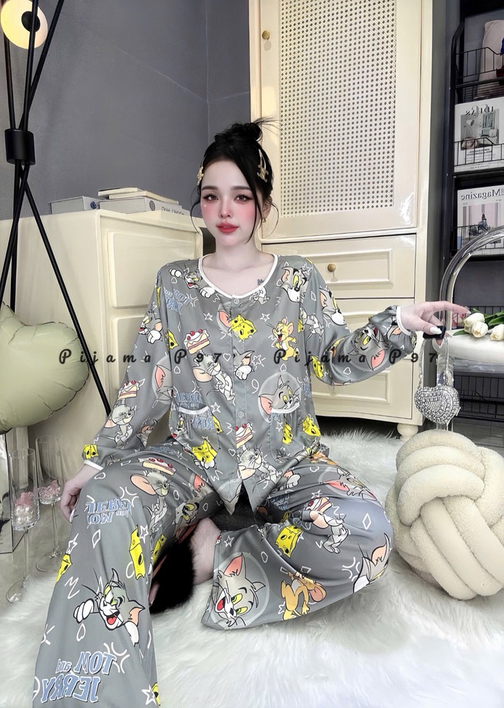 Đồ bộ tay dài cổ tròn lụa latin