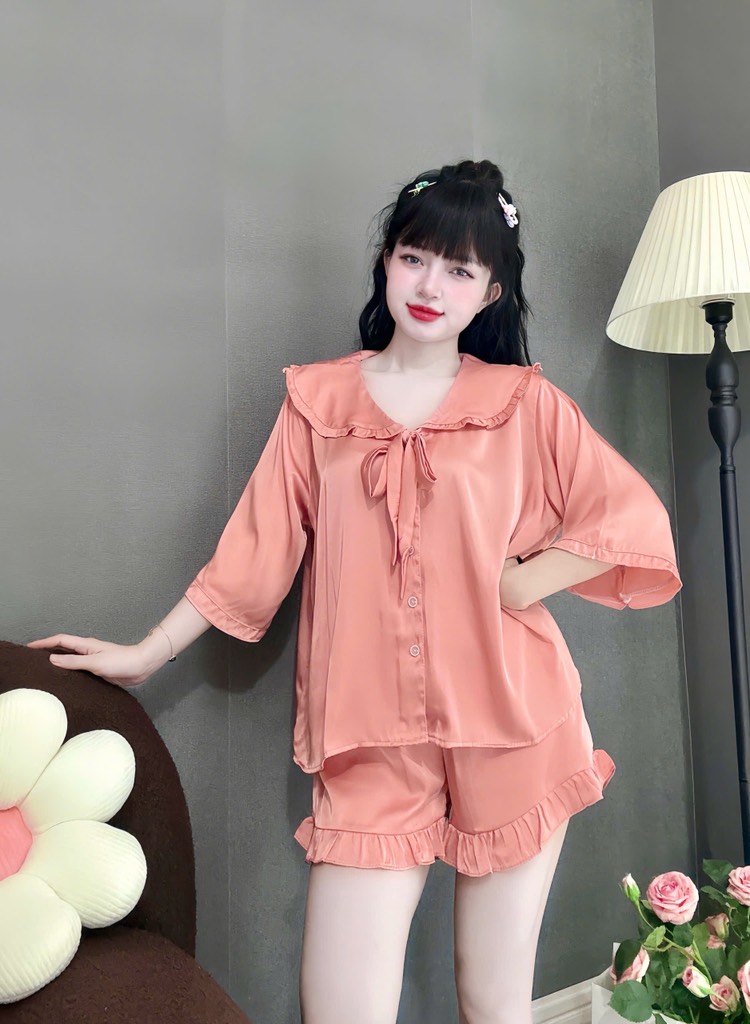 Đồ bộ đùi tiểu thư lụa latin