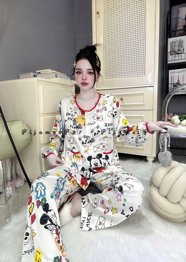Đồ bộ tay dài cổ tròn lụa latin