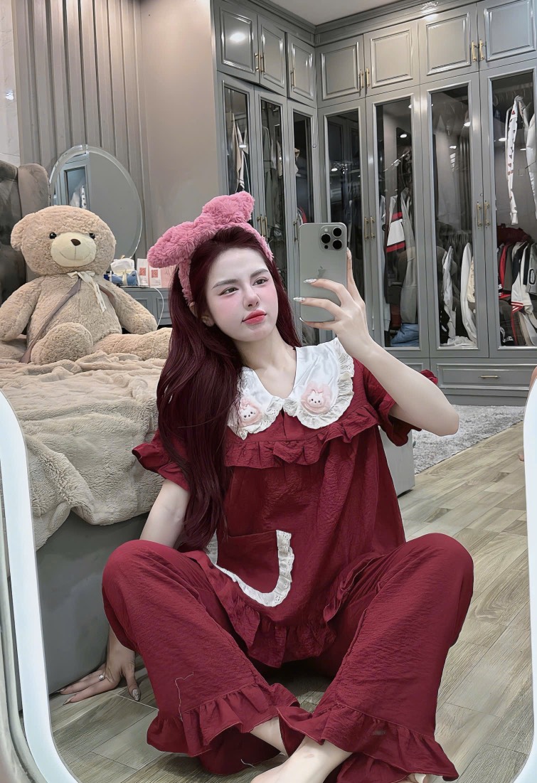 Đồ bộ tay ngắn thiết kế gắn hình thỏ lụa đũi mềm
