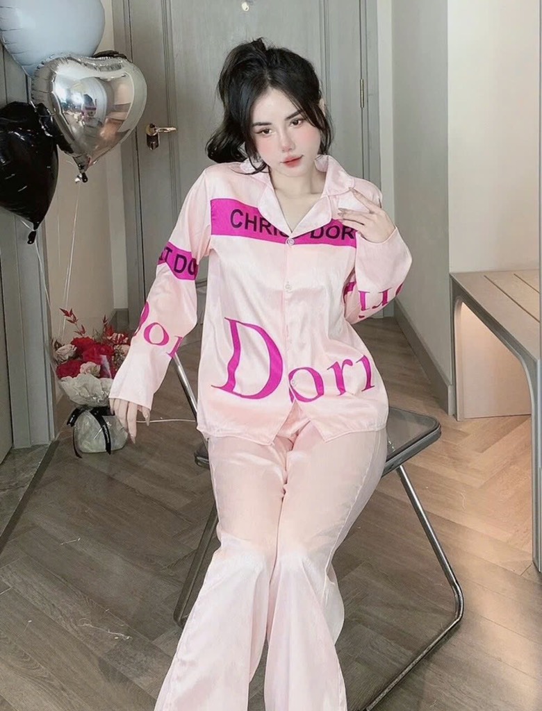 Đồ bộ tay dài lụa xước mềm mịn