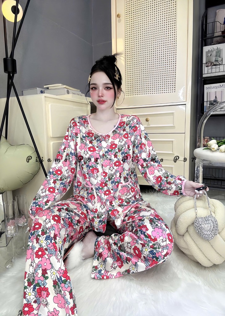 Đồ bộ tay dài cổ tròn lụa latin