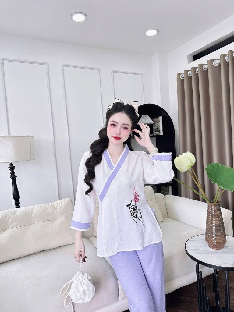 Đồ lam thanh lịch