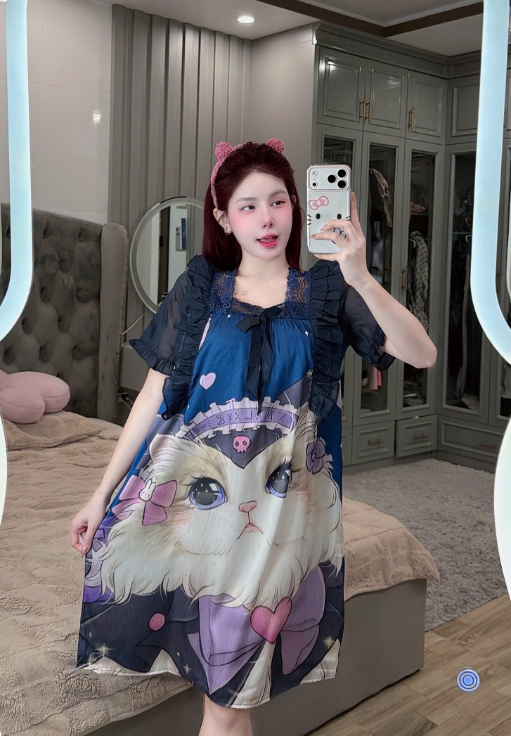 ĐẦM CỔ VUÔNG PHỐI REN LỤA XƯỚC