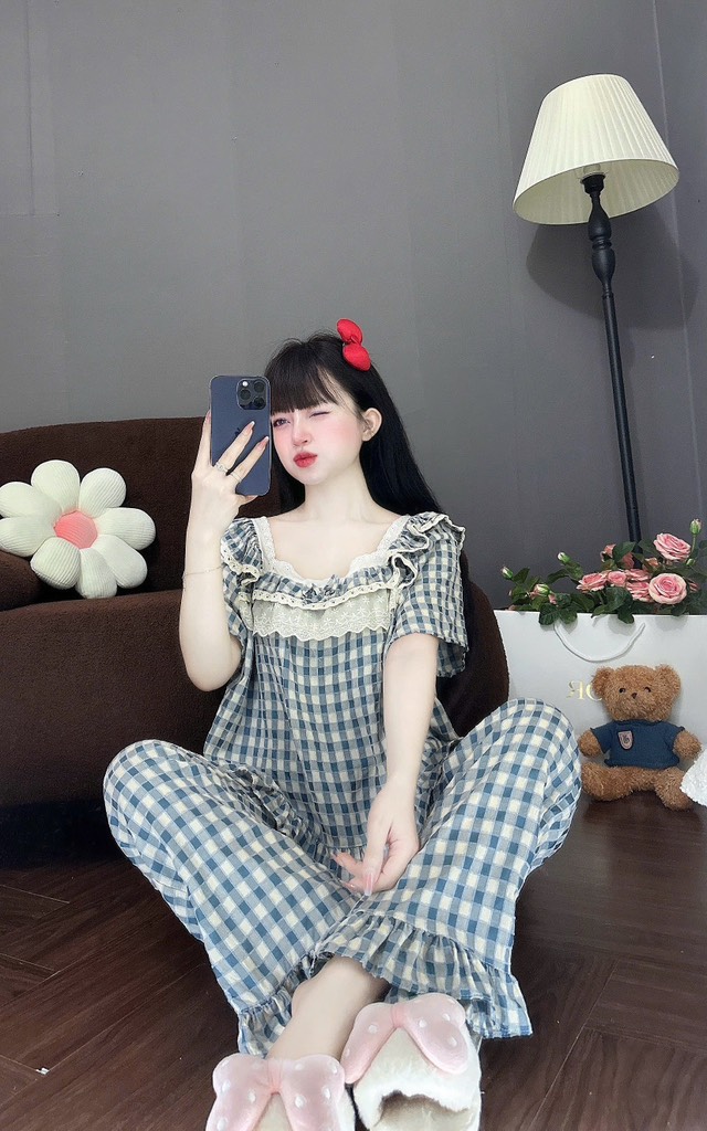 Đồ bộ tay ngắn cổ vuông lụa đũi mềm