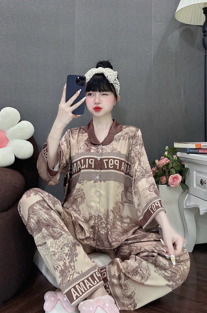 Đồ bộ tay lững lụa latin