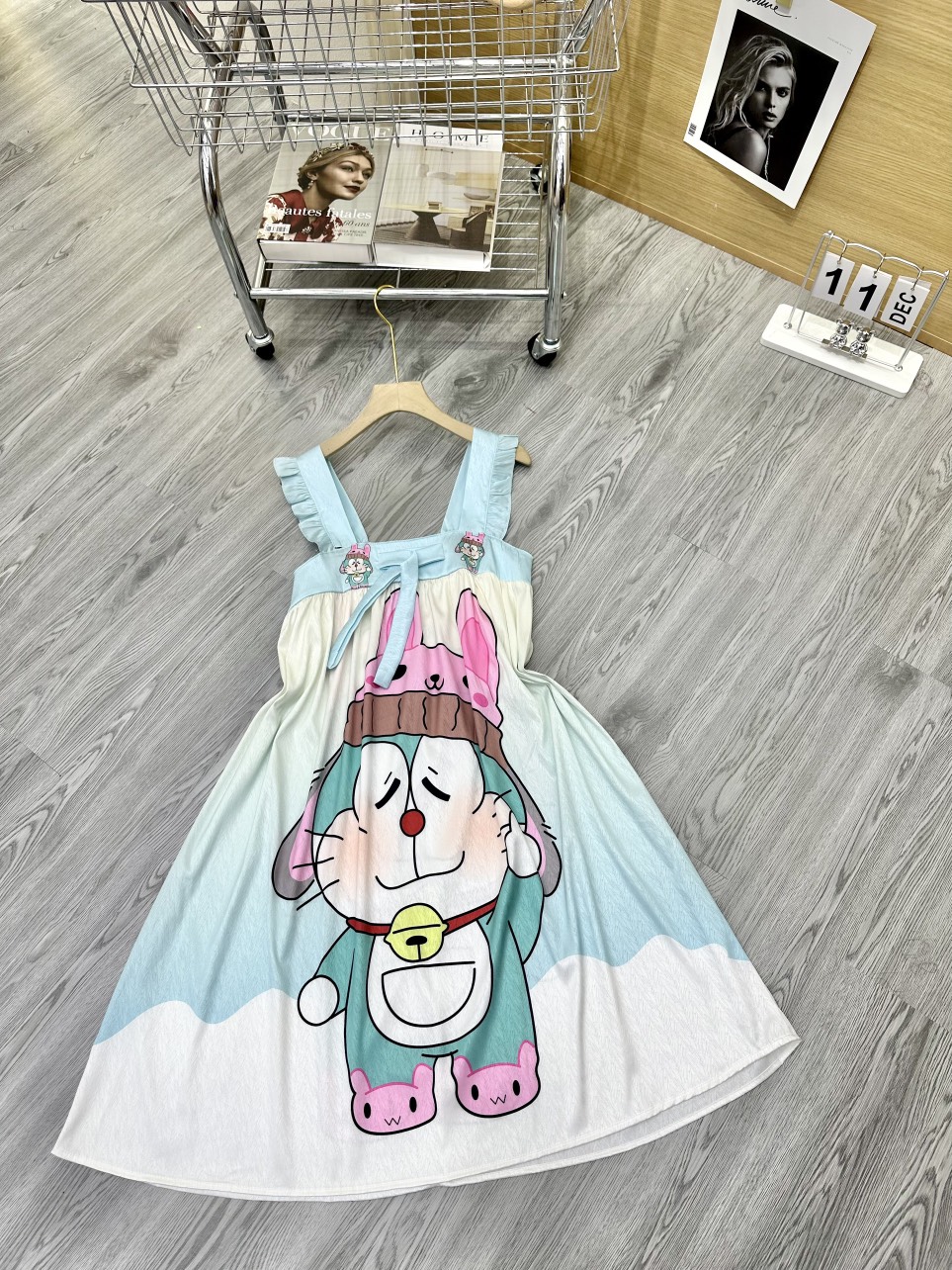 Đầm cánh tiên lụa xước mềm mịn