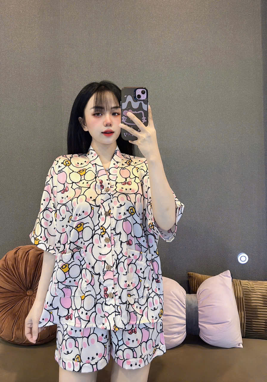 Đồ bộ đùi cánh dơi lụa latin