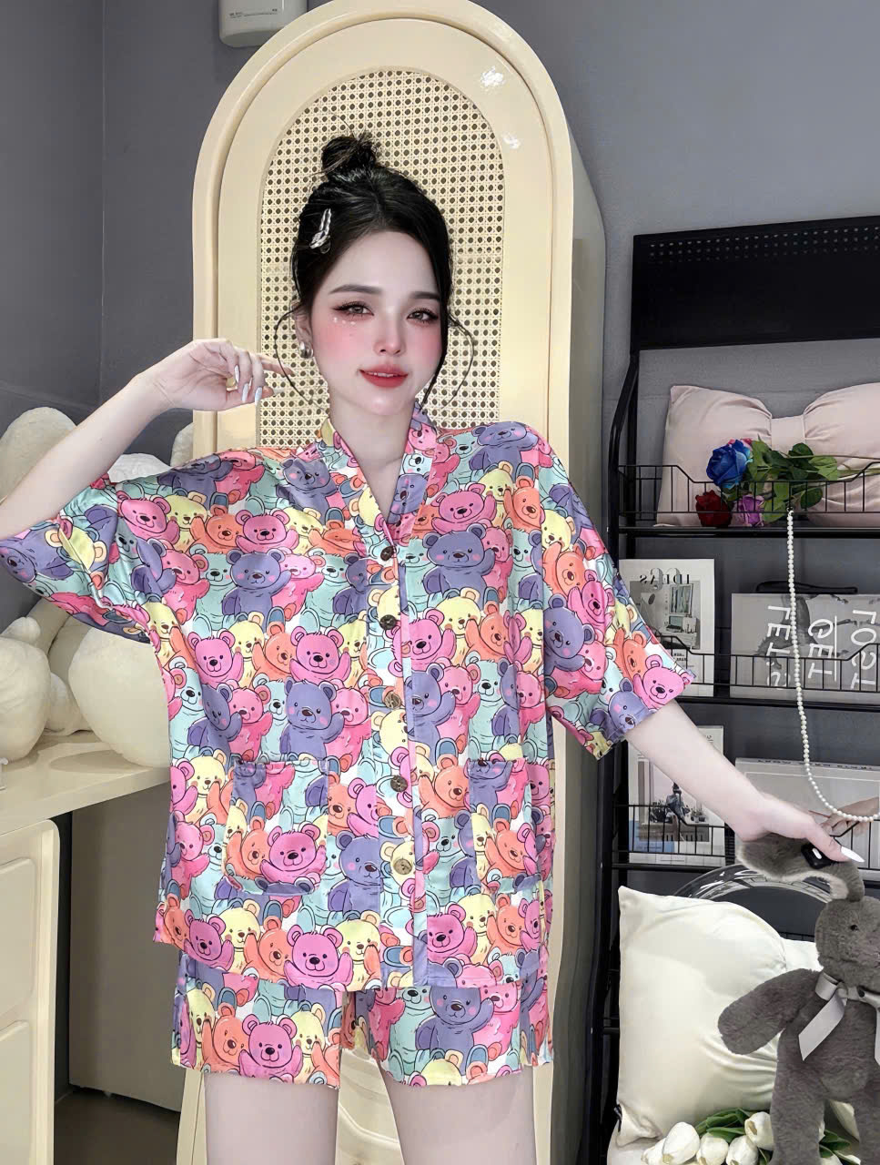 Đồ bộ đùi cánh dơi lụa latin