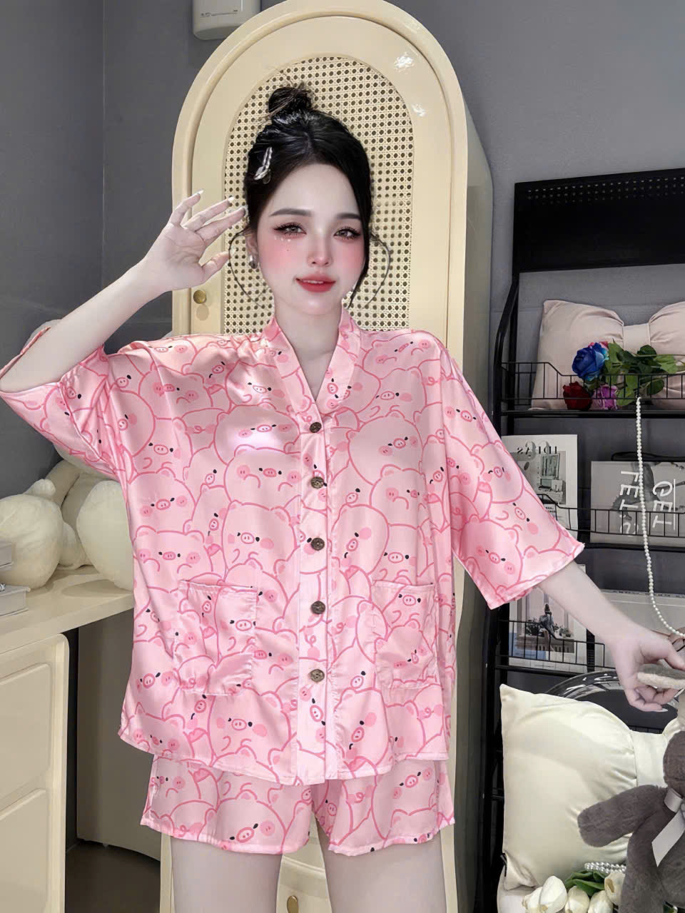 Đồ bộ đùi cánh dơi lụa latin