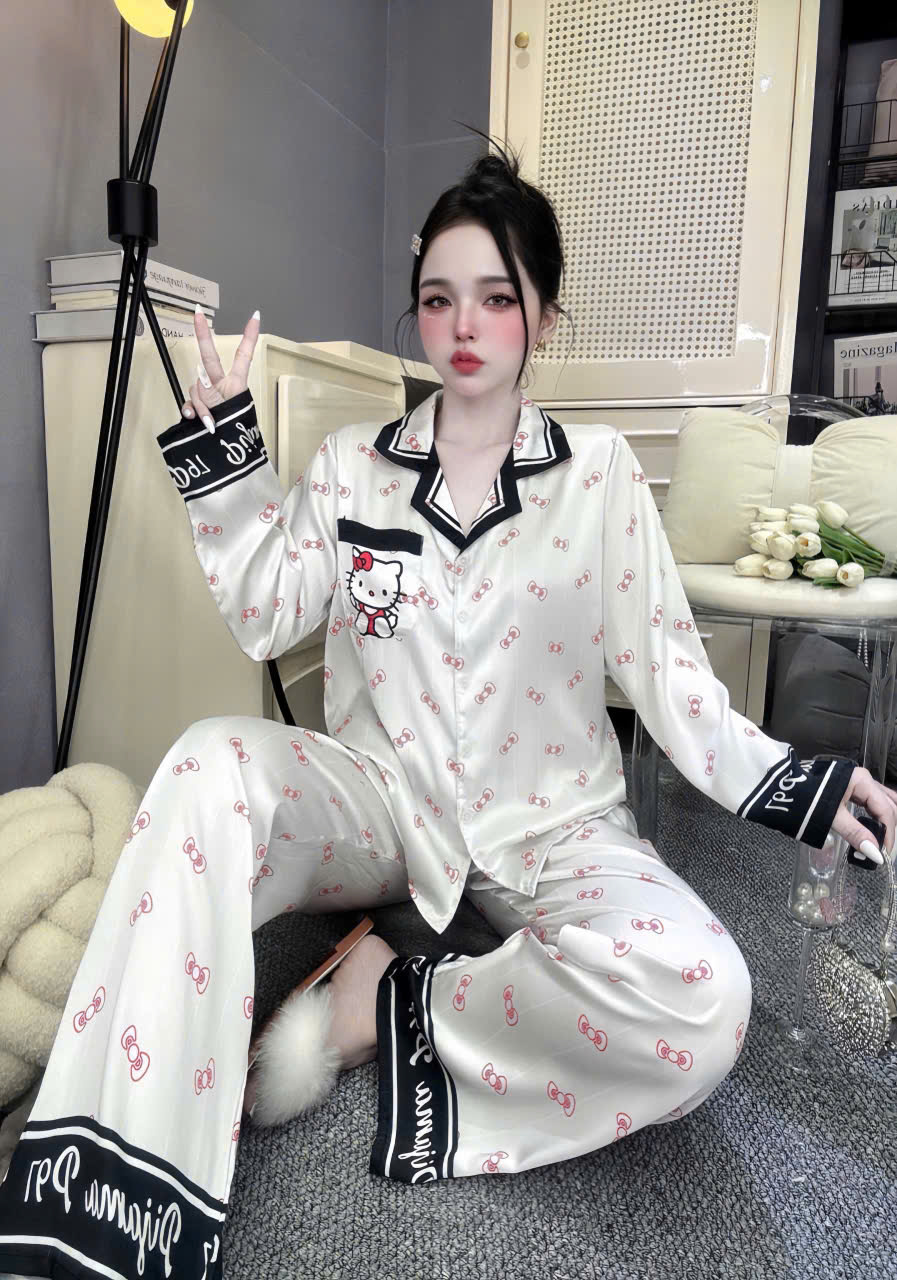 Đồ bộ tay dài lụa latin