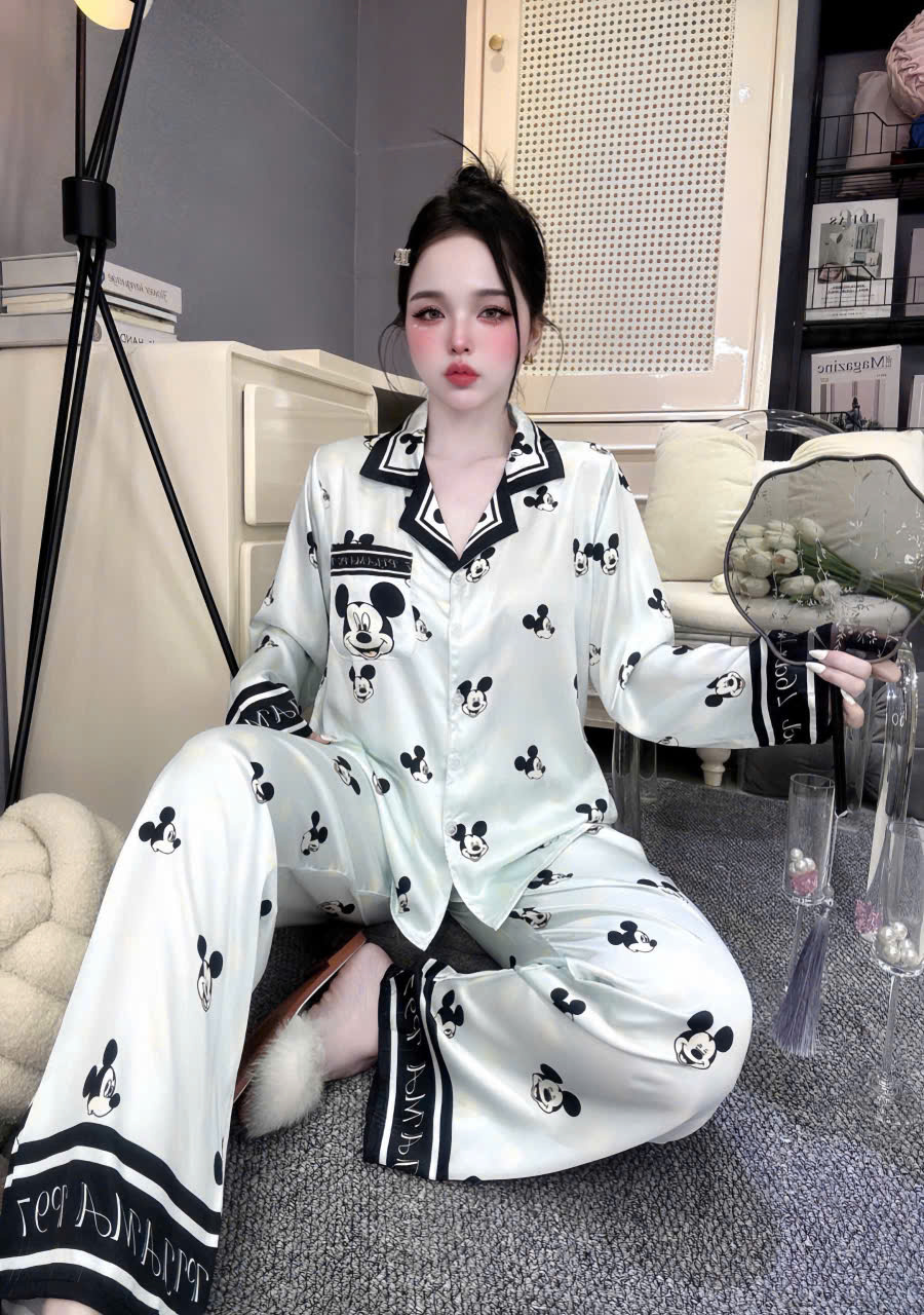Đồ bộ tay dài lụa latin