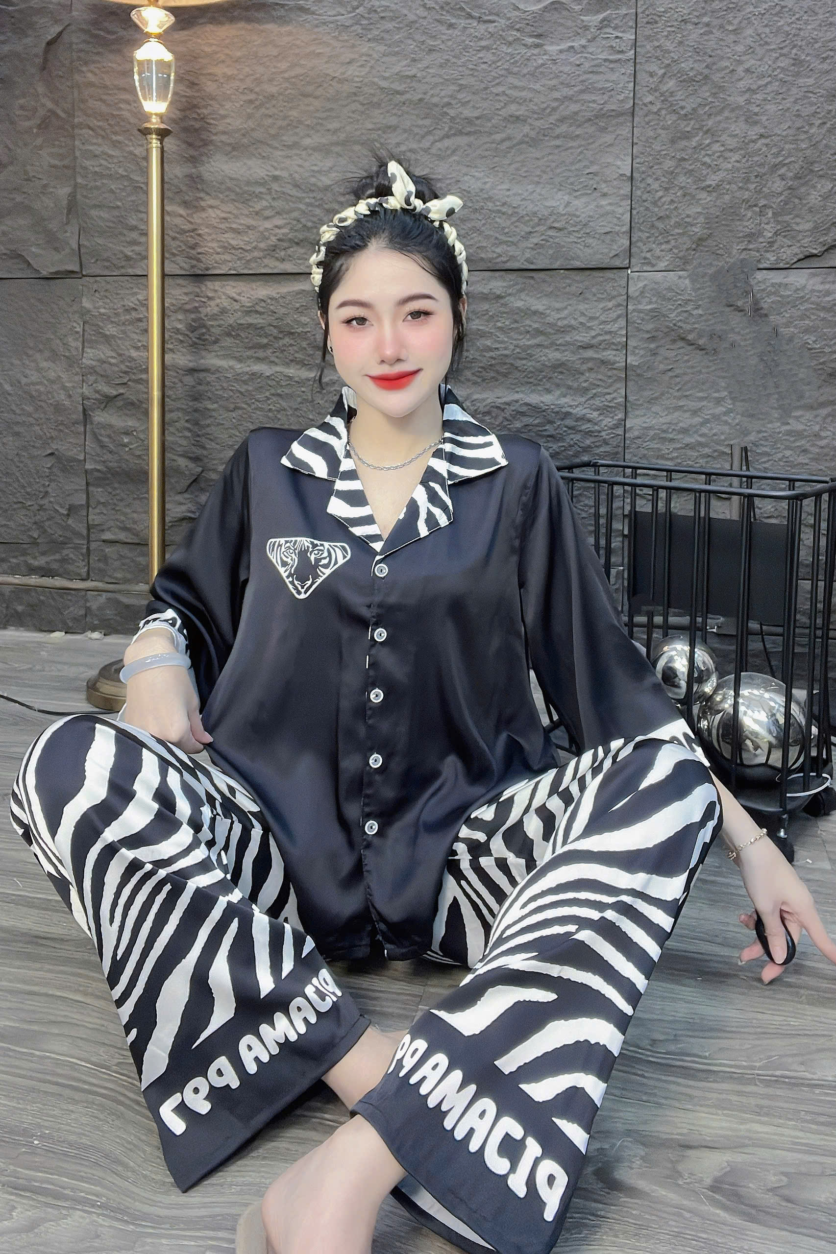Đồ bộ tay lững lụa latin