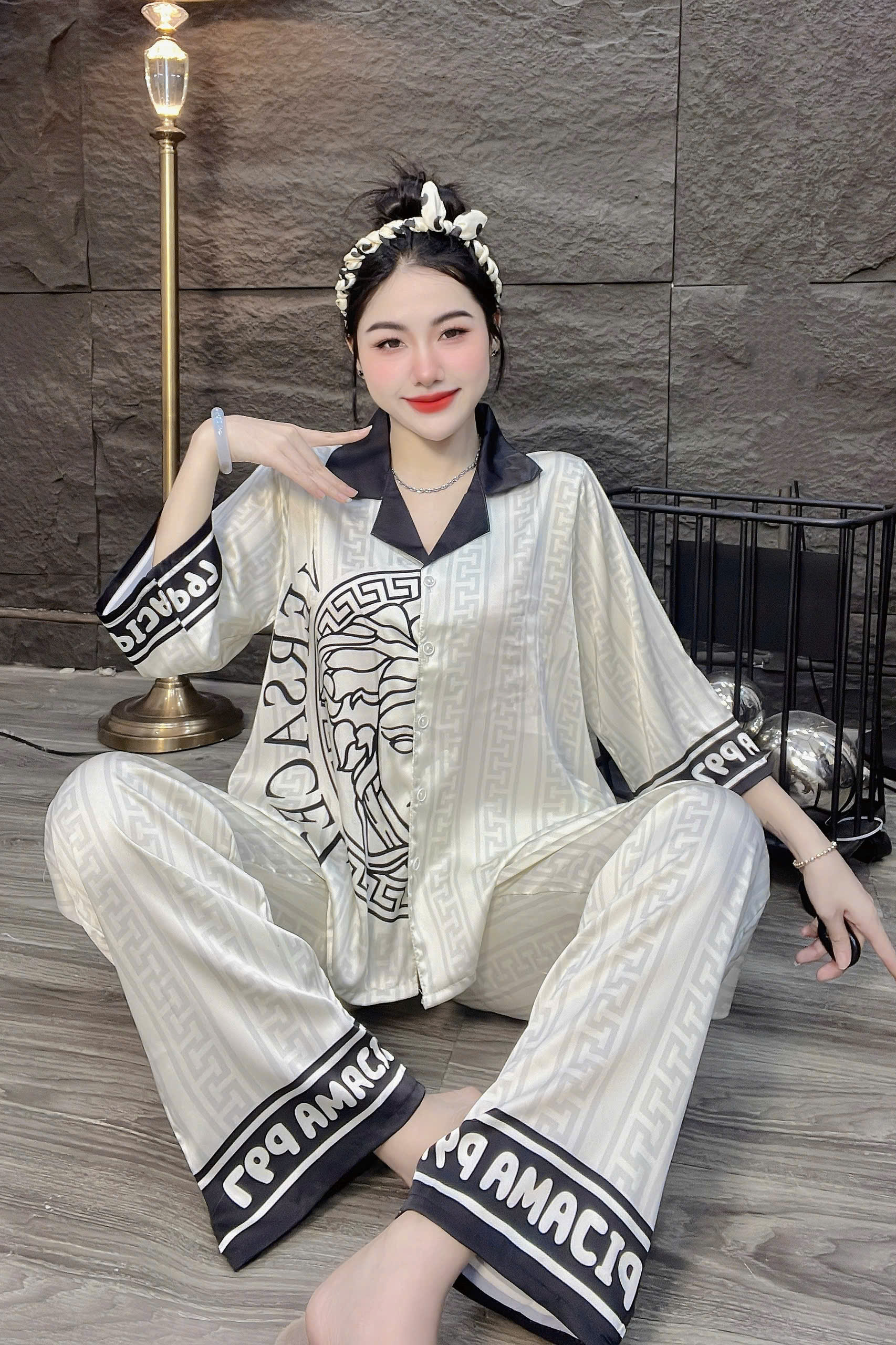 Đồ bộ tay lững lụa latin