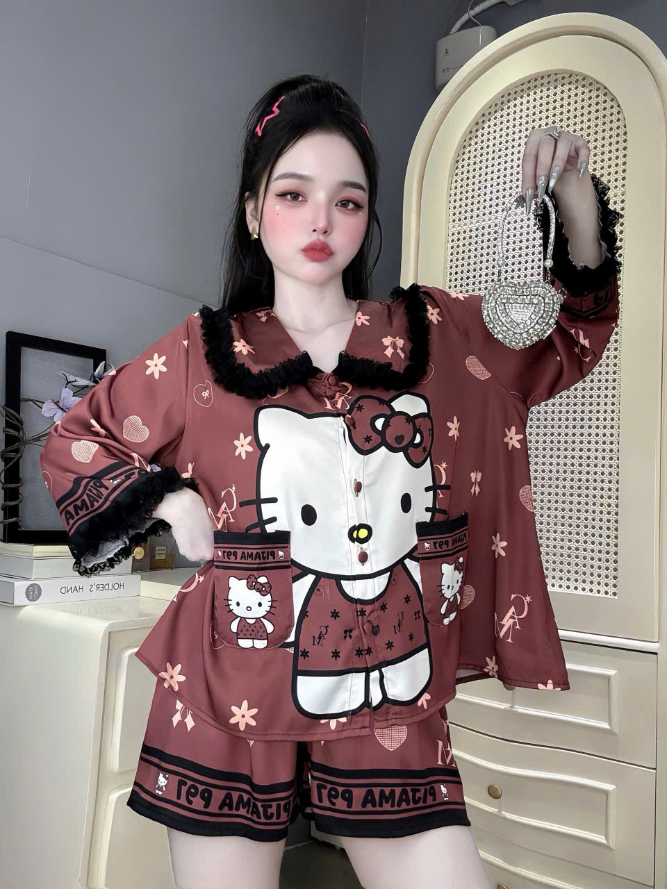 Đồ bộ đùi tay lững phối ren lụa latin