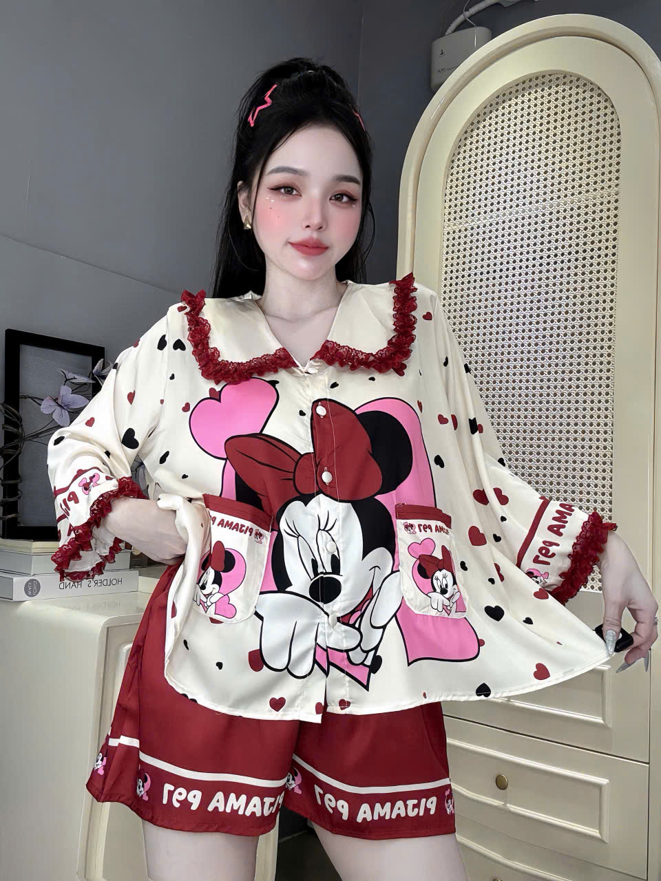 Đồ bộ đùi tay lững phối ren lụa latin