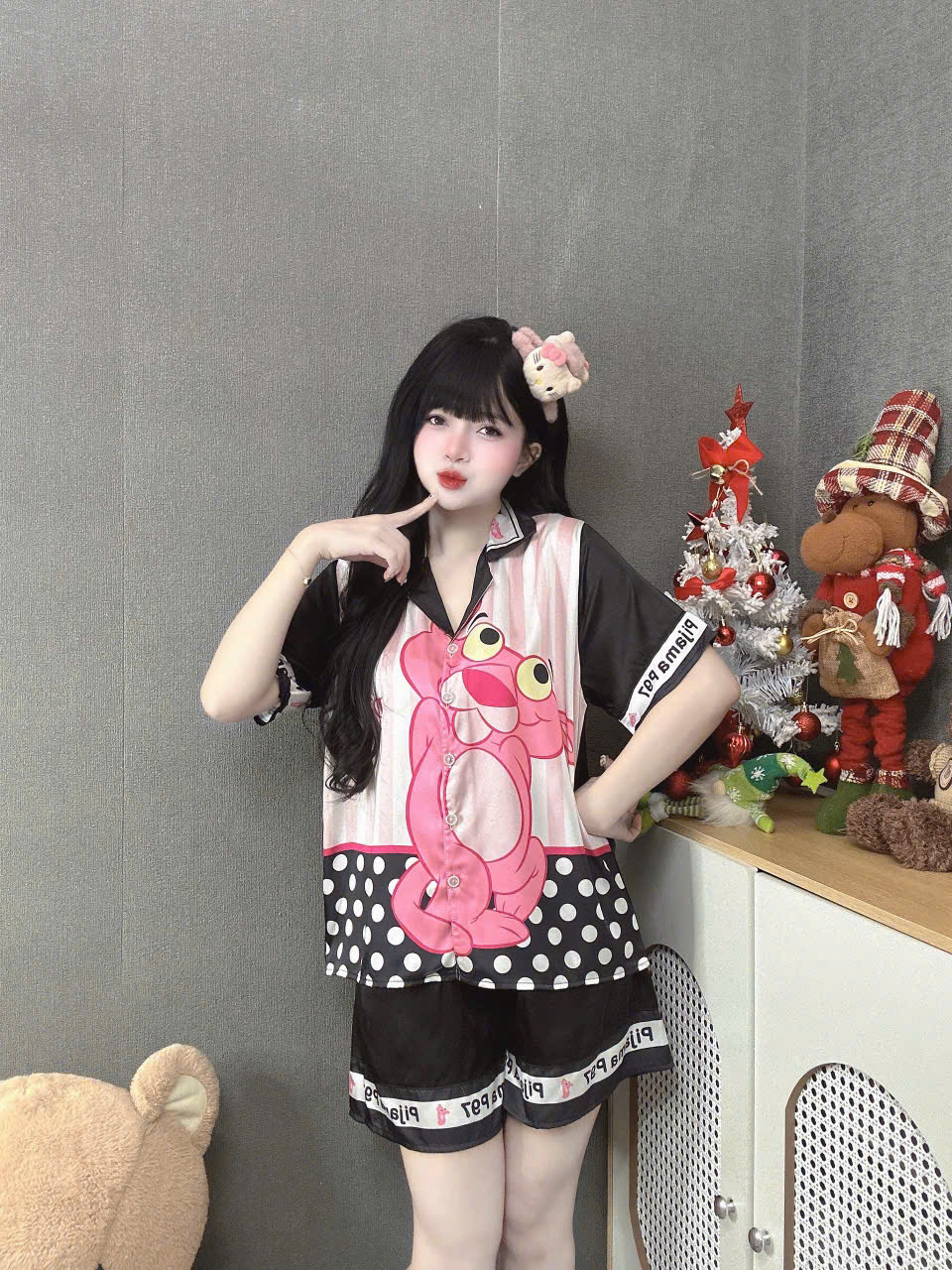 Đồ bộ đùi lụa latin