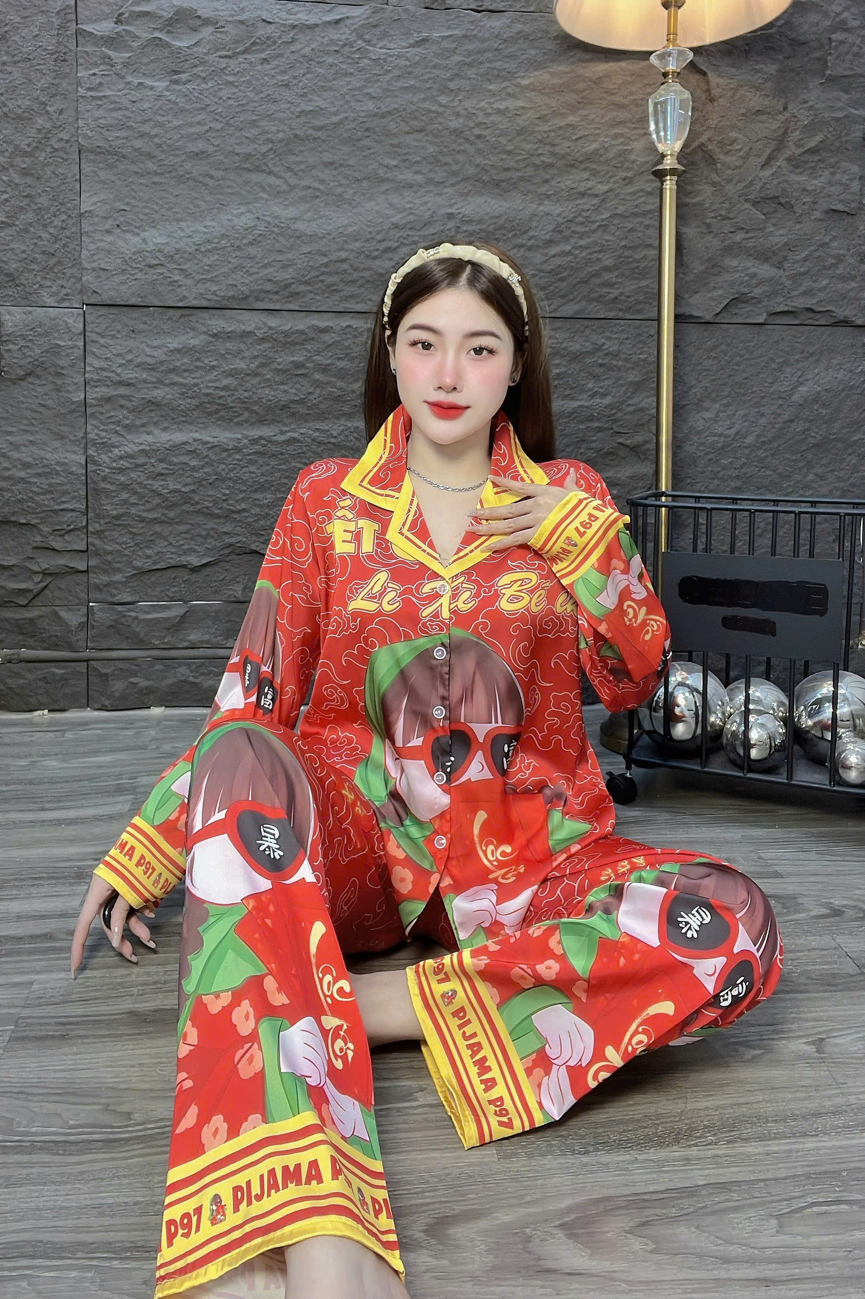 Đồ bộ tay dài lụa latin