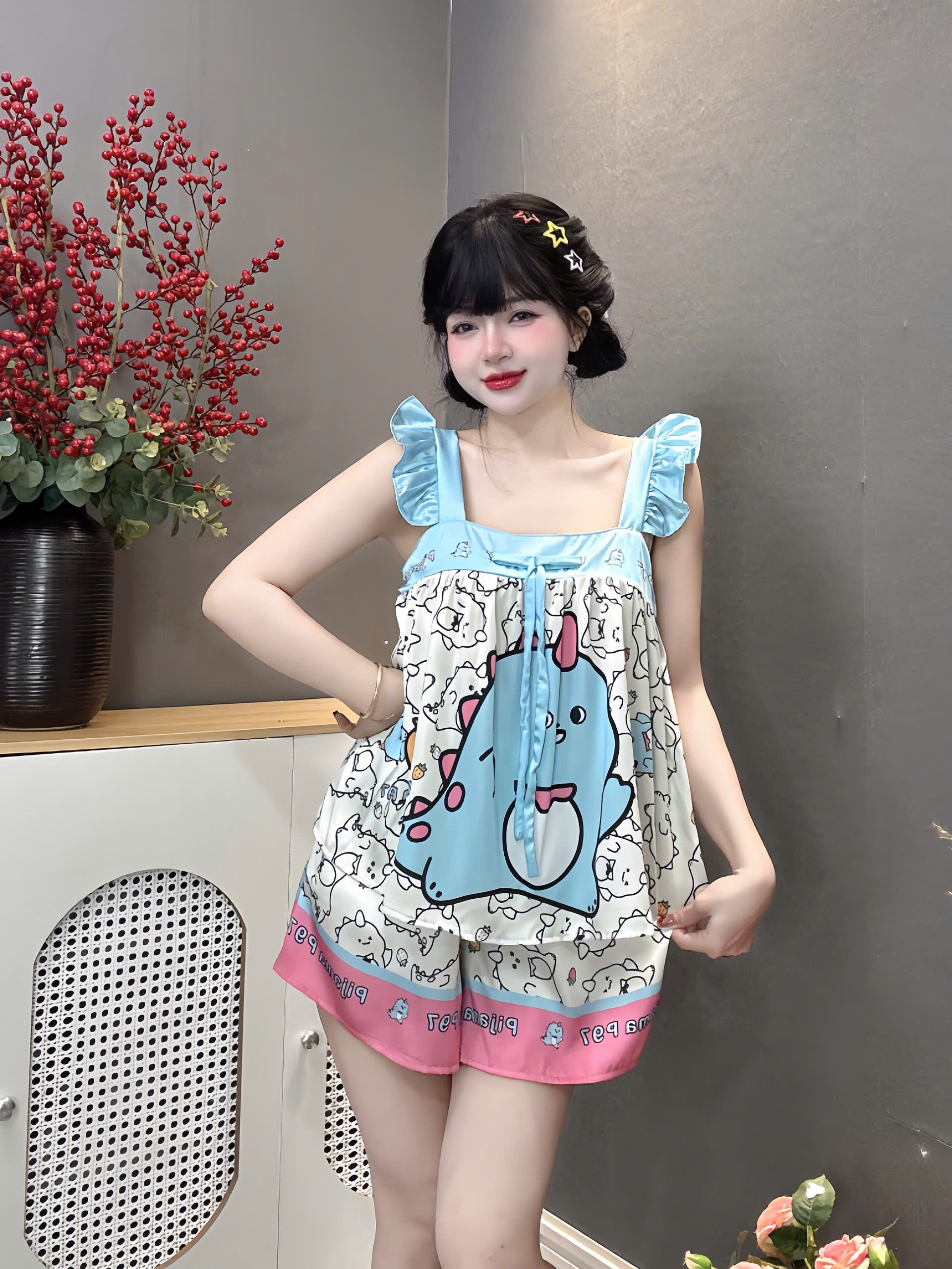 Đồ bộ đùi hai dây cánh tiên lụa latin size dưới 60kg