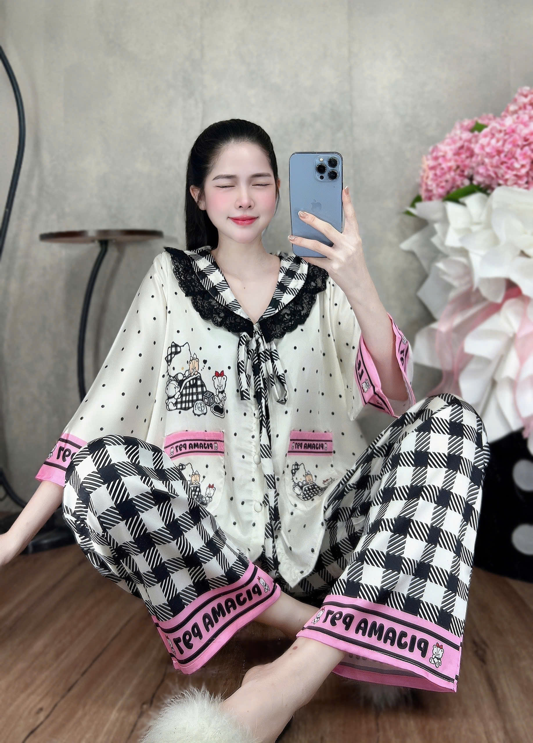 Đồ bộ tay lững phối ren lụa latin size dưới 60kg