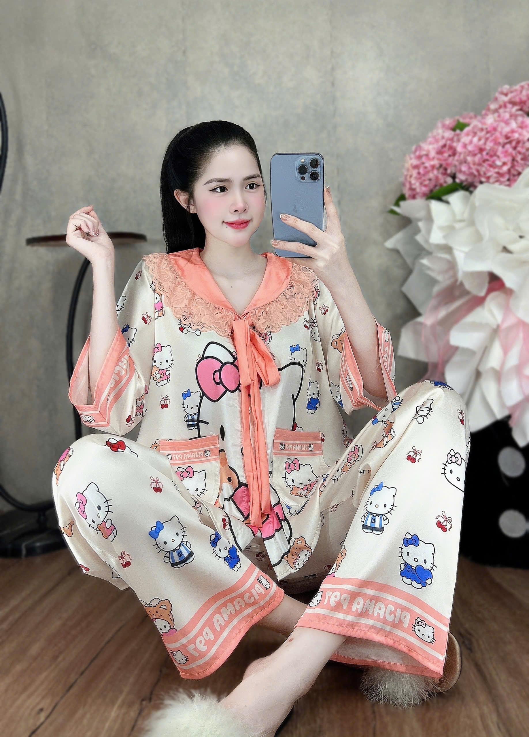 Đồ bộ tay lững phối ren lụa latin size dưới 60kg