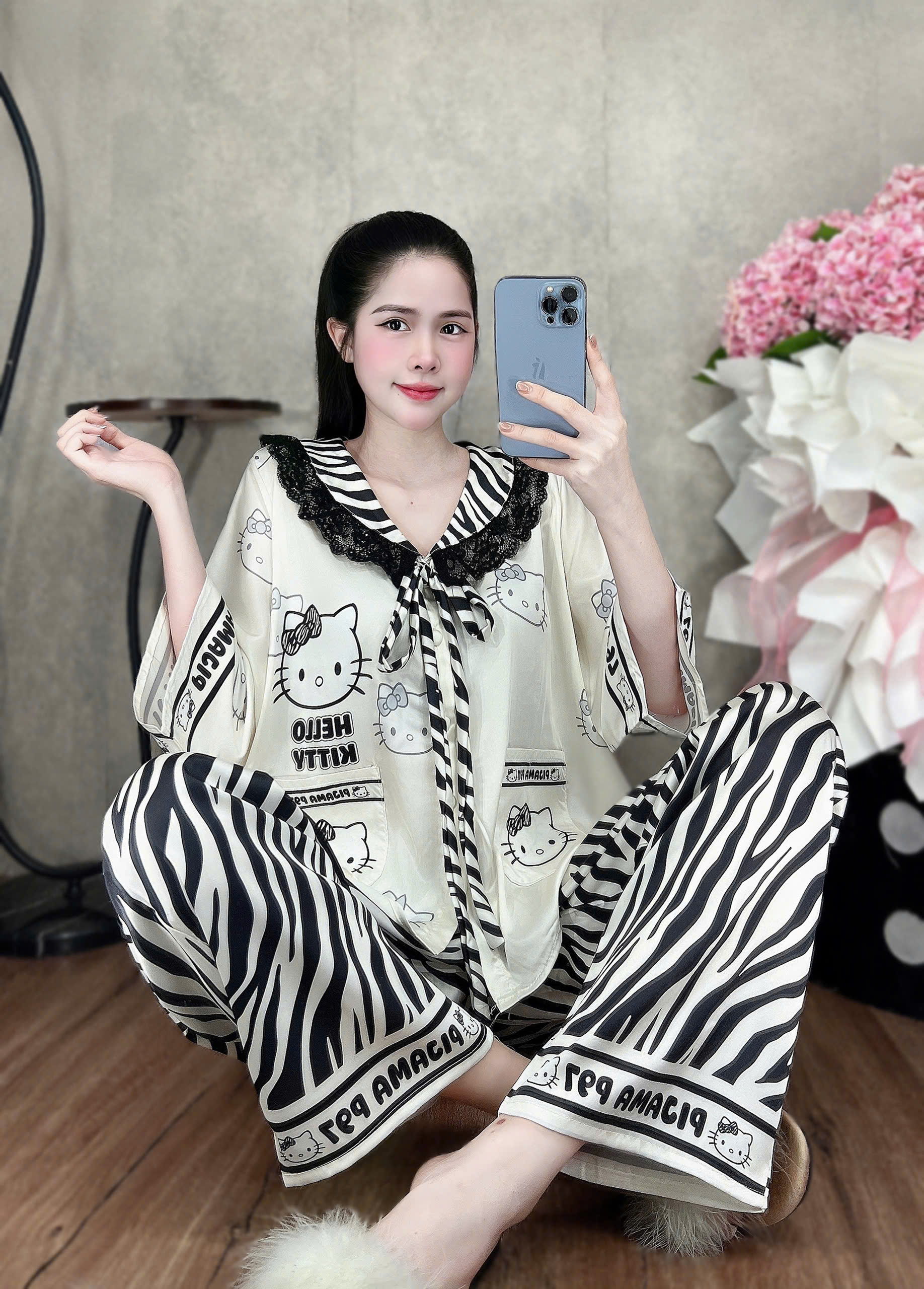 Đồ bộ tay lững phối ren lụa latin size dưới 60kg