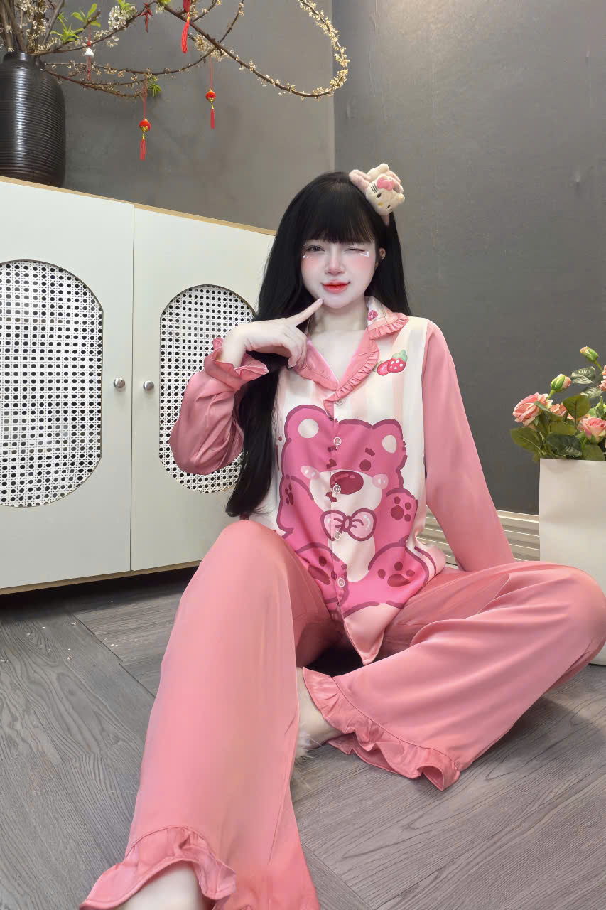 Đồ bộ tay dài lụa latin