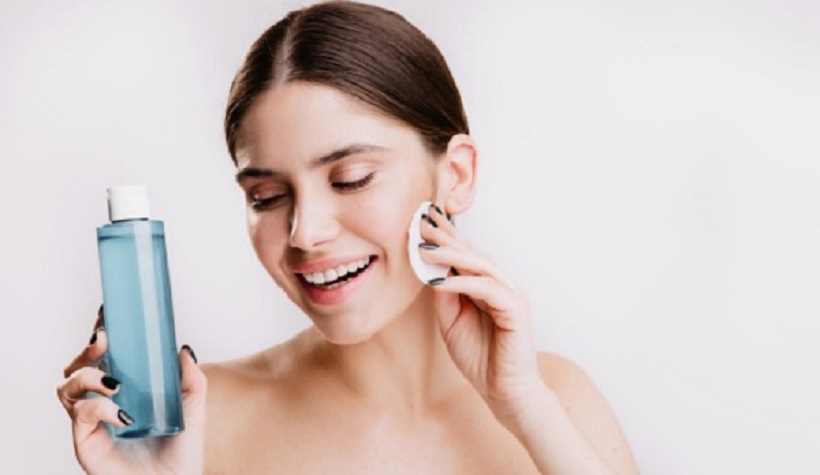 Top 5 loại nước tẩy trang tốt nhất hiện nay