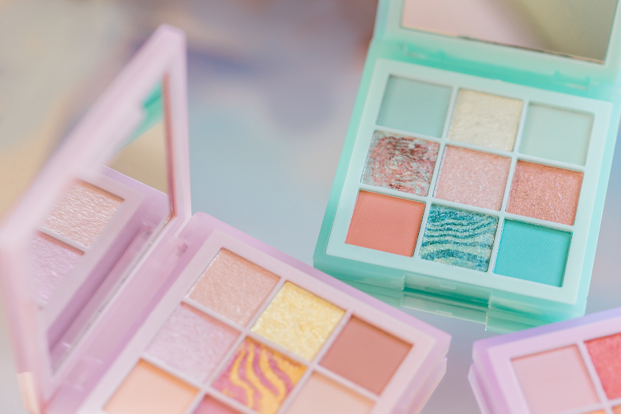 Top 5 Bảng phấn mắt không thể thiếu trong mùa lễ hội