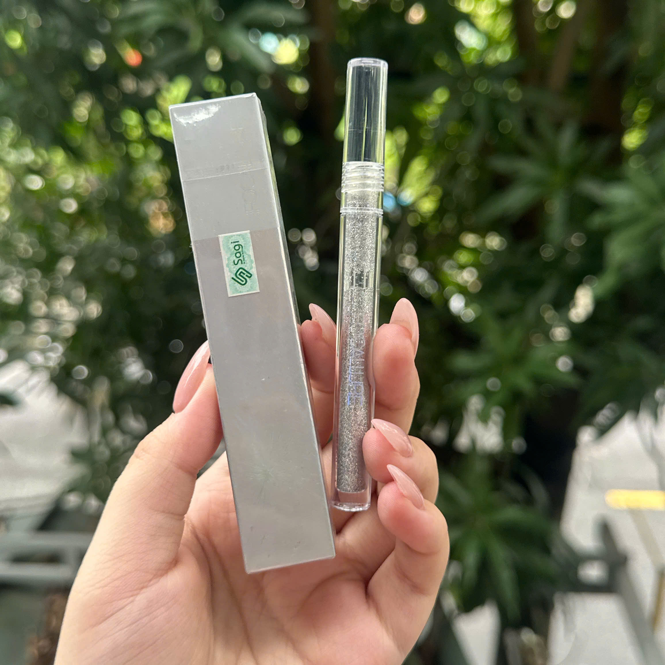 Nhũ mắt FOCALLURE