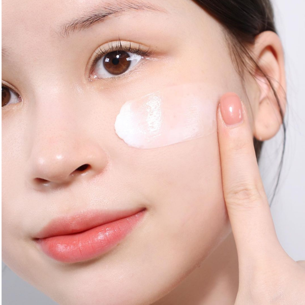 Kem Dưỡng Angel's Liquid Tranexamic 50ml