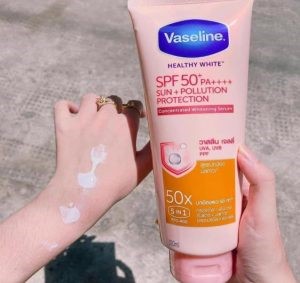 Kem chống nắng body vaseline 50x spf50