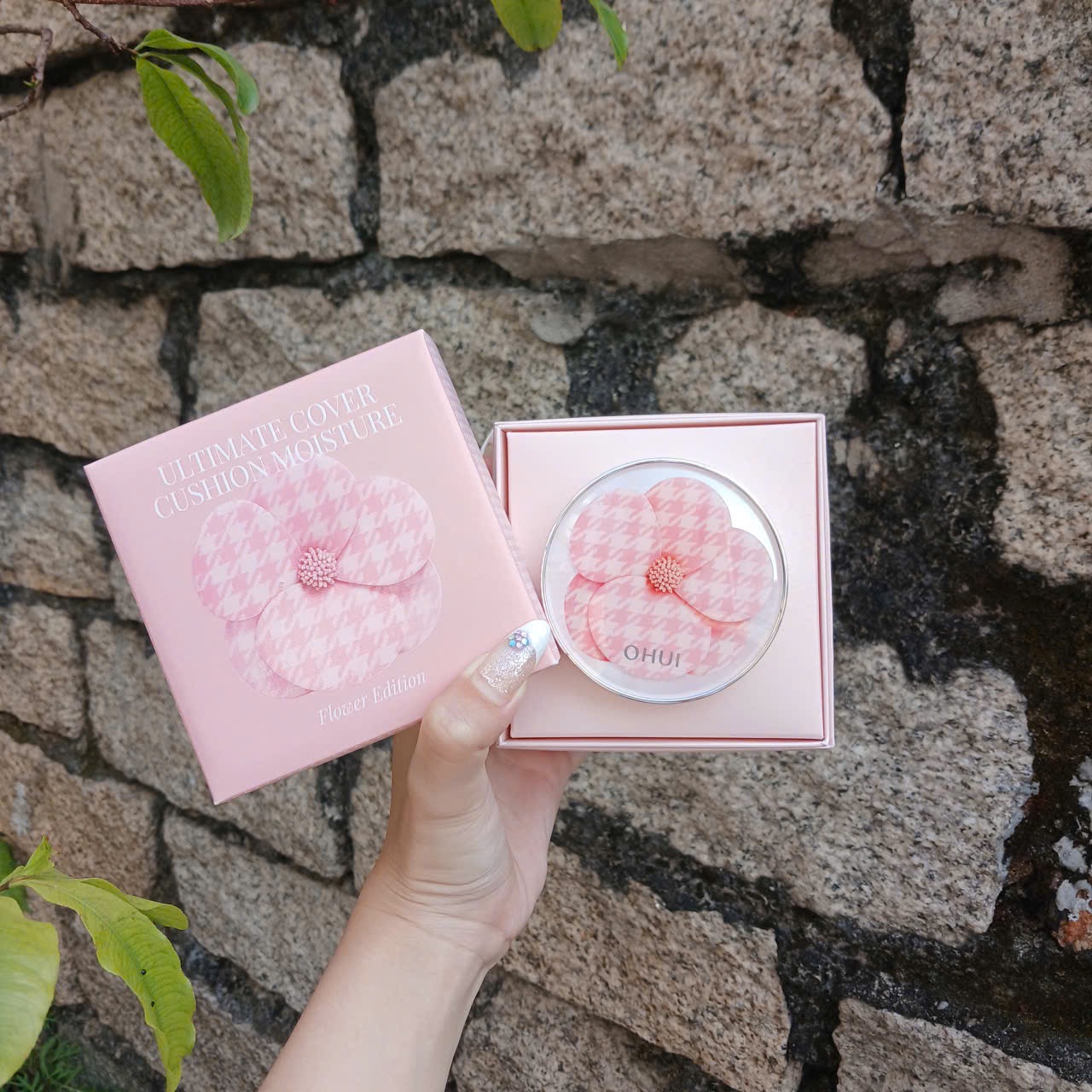 OHUI. Cushion Ultimate Cover Cushion Moisture Flower
