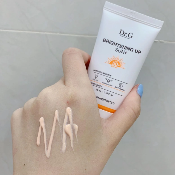 Kem chống nắng dưỡng sáng da Dr.G Brightening Up Sun+ SPF50+ PA+++