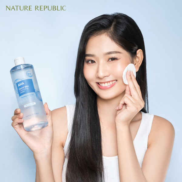 Nước Tẩy Trang Nature Republic Chiết Xuất AHA 500ml