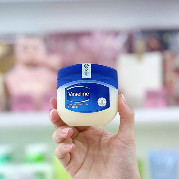 Sáp dưỡng Vaseline Pure Petroleum Jelly original 100ml