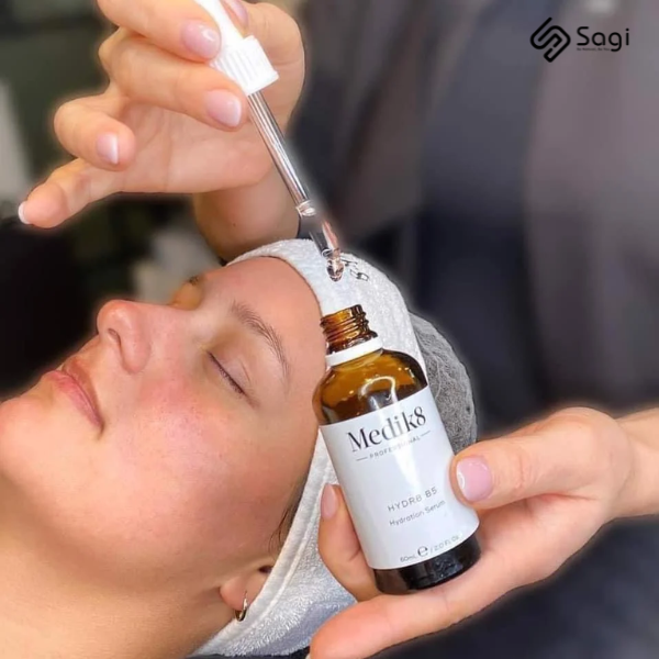 Serum phục hồi cấp ẩm Medik8 Hydr8 B5 Hydration 60ml