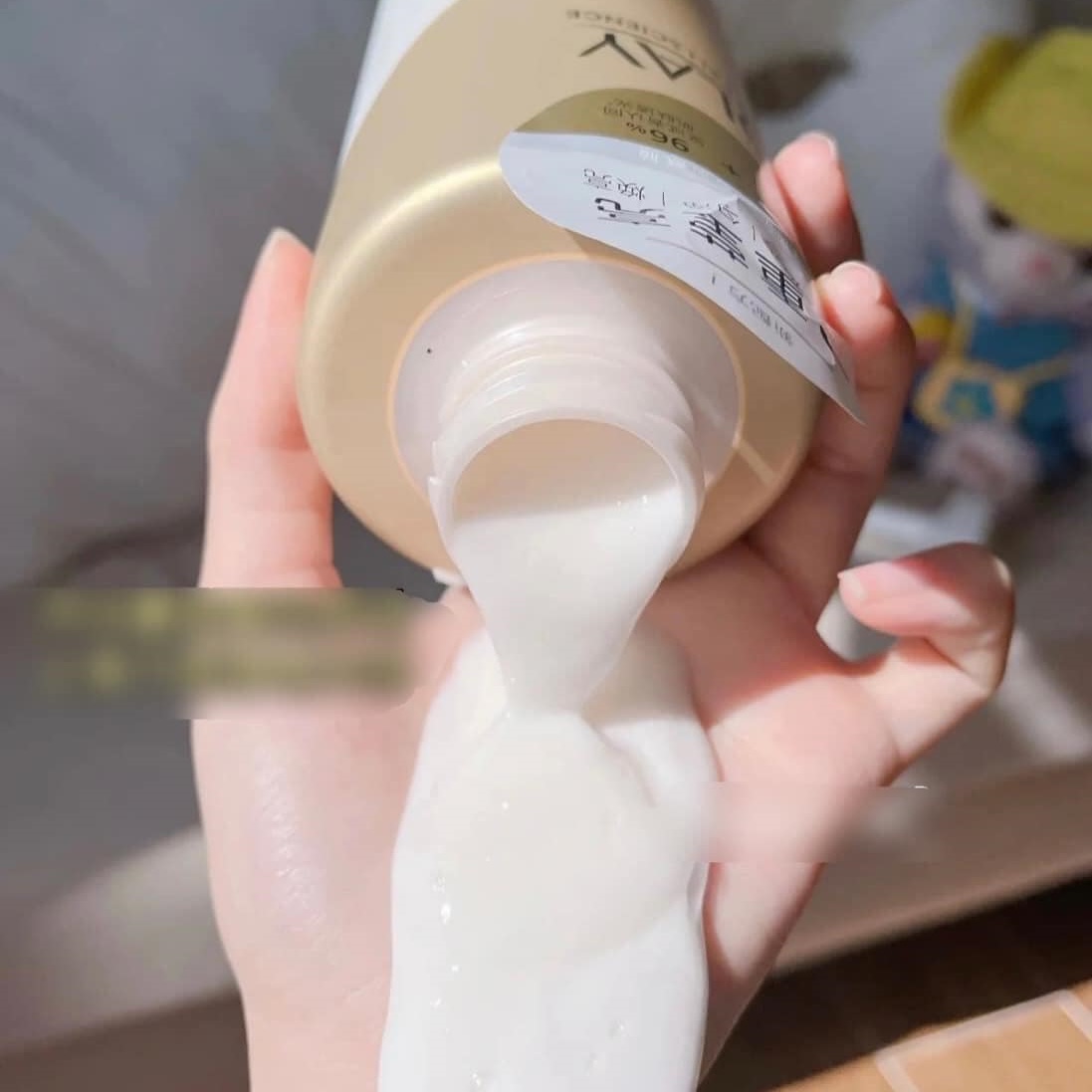 Sữa Tắm Trắng Da Olay B3 Vitamin C 500ml (Bản Trung)