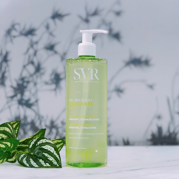 Sữa Rửa Mặt dành cho da dầu mụn SVR Sebiaclear 400ml