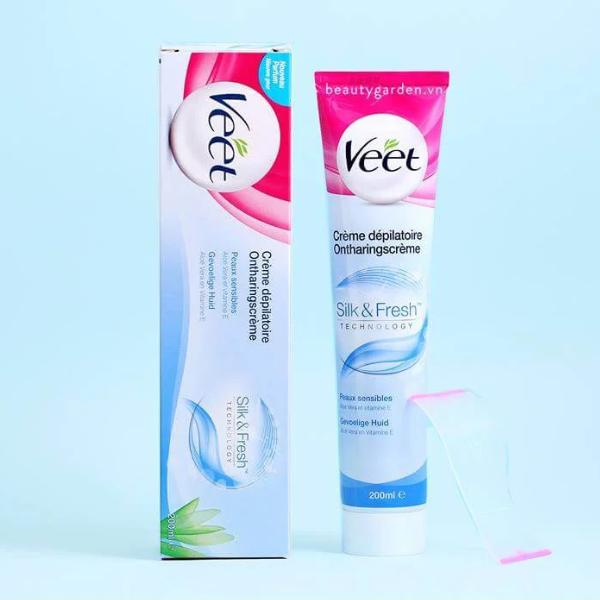 Tẩy lông Veet 100ml - Sensitive (xanh dương)