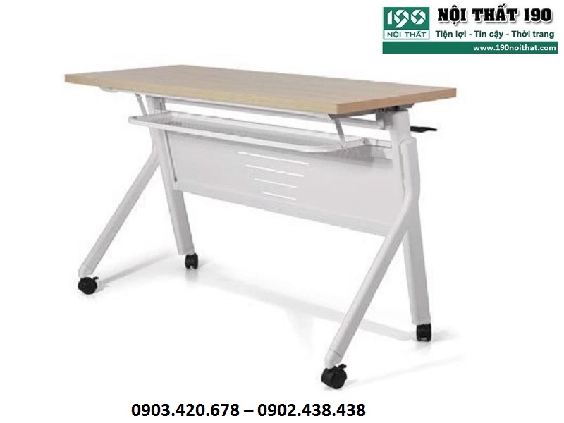 Bàn là m việc nhập khẩu sử dụng chất liệu phong phú