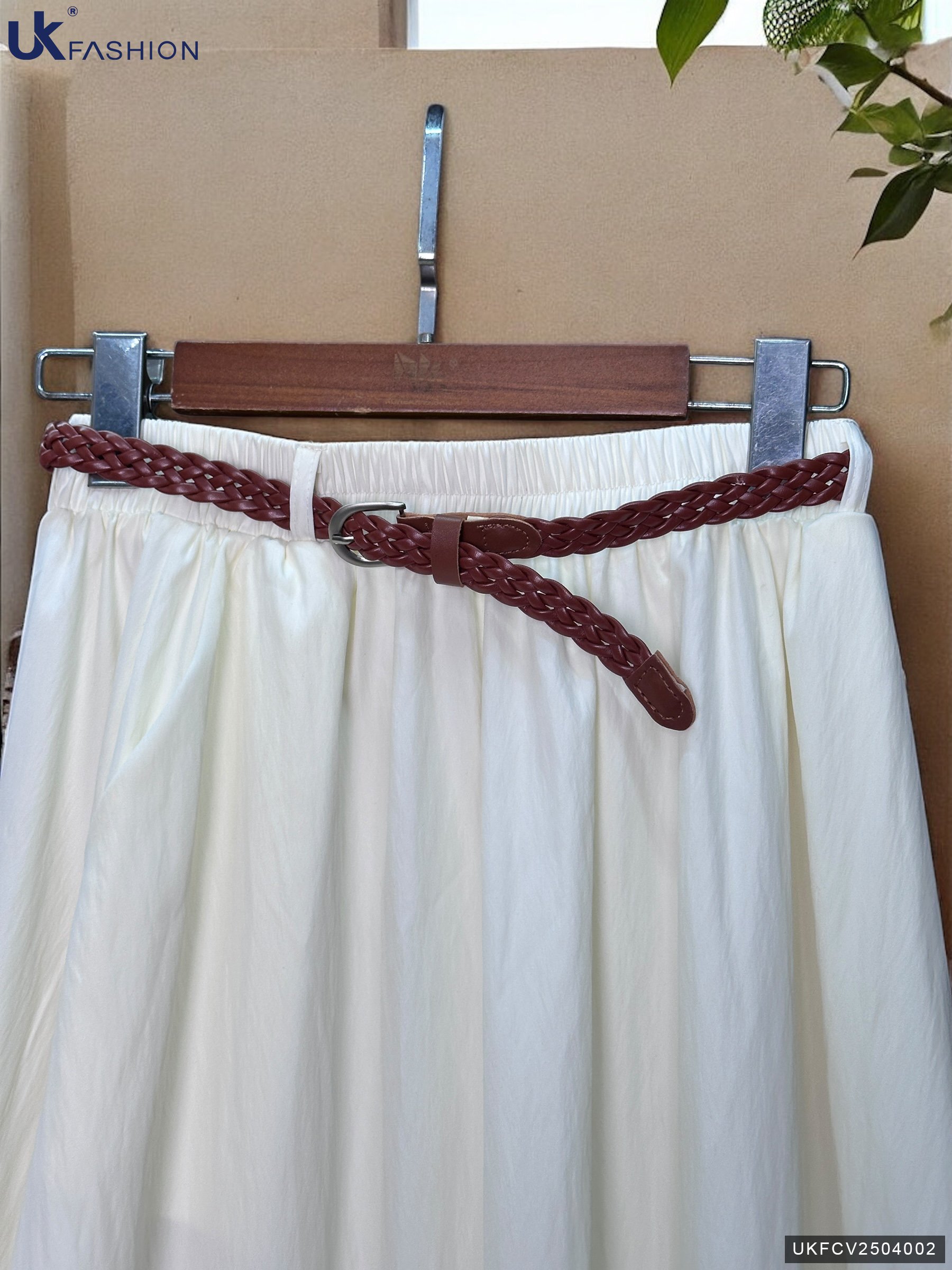 Chân váy đũi nhún cạp kèm đai UKFCV2504002