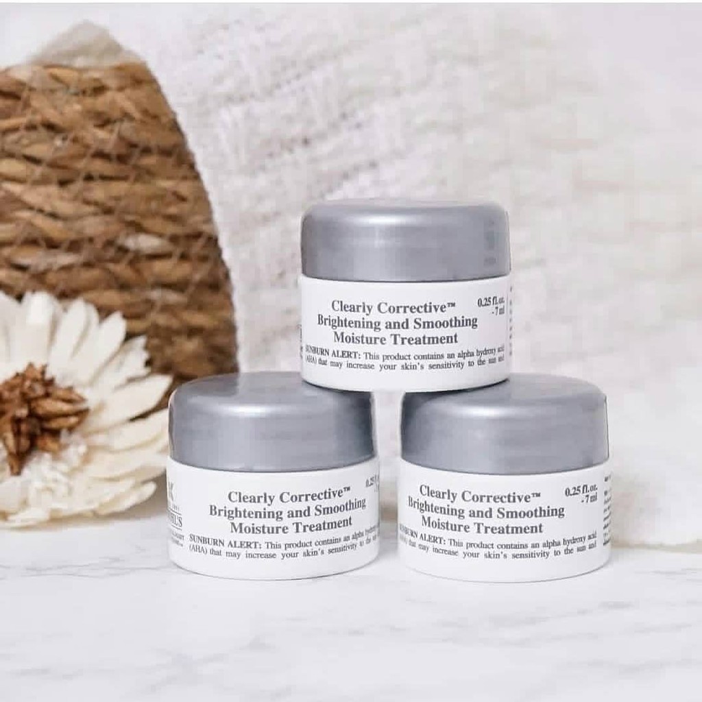 Kem dưỡng sáng da Kiehl's Clearly Corrective Brightening & Smoothing Moisture Treatment