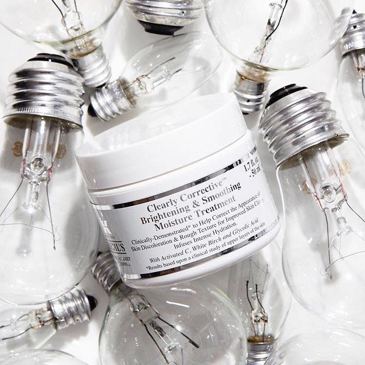 Kem dưỡng sáng da Kiehl's Clearly Corrective Brightening & Smoothing Moisture Treatment