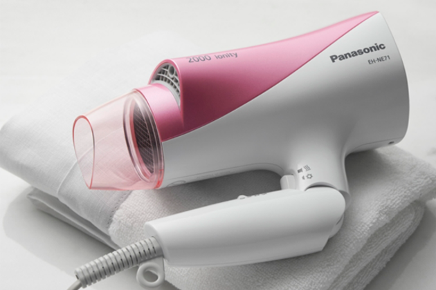 5 nguyên tắc sấy tóc để tóc luôn chắc khoẻ mà bạn nên biết